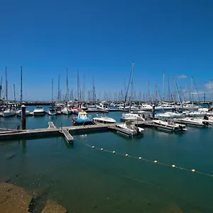 Linda Con Piscina Privada , Playa Blanca (Lanzarote) Spain