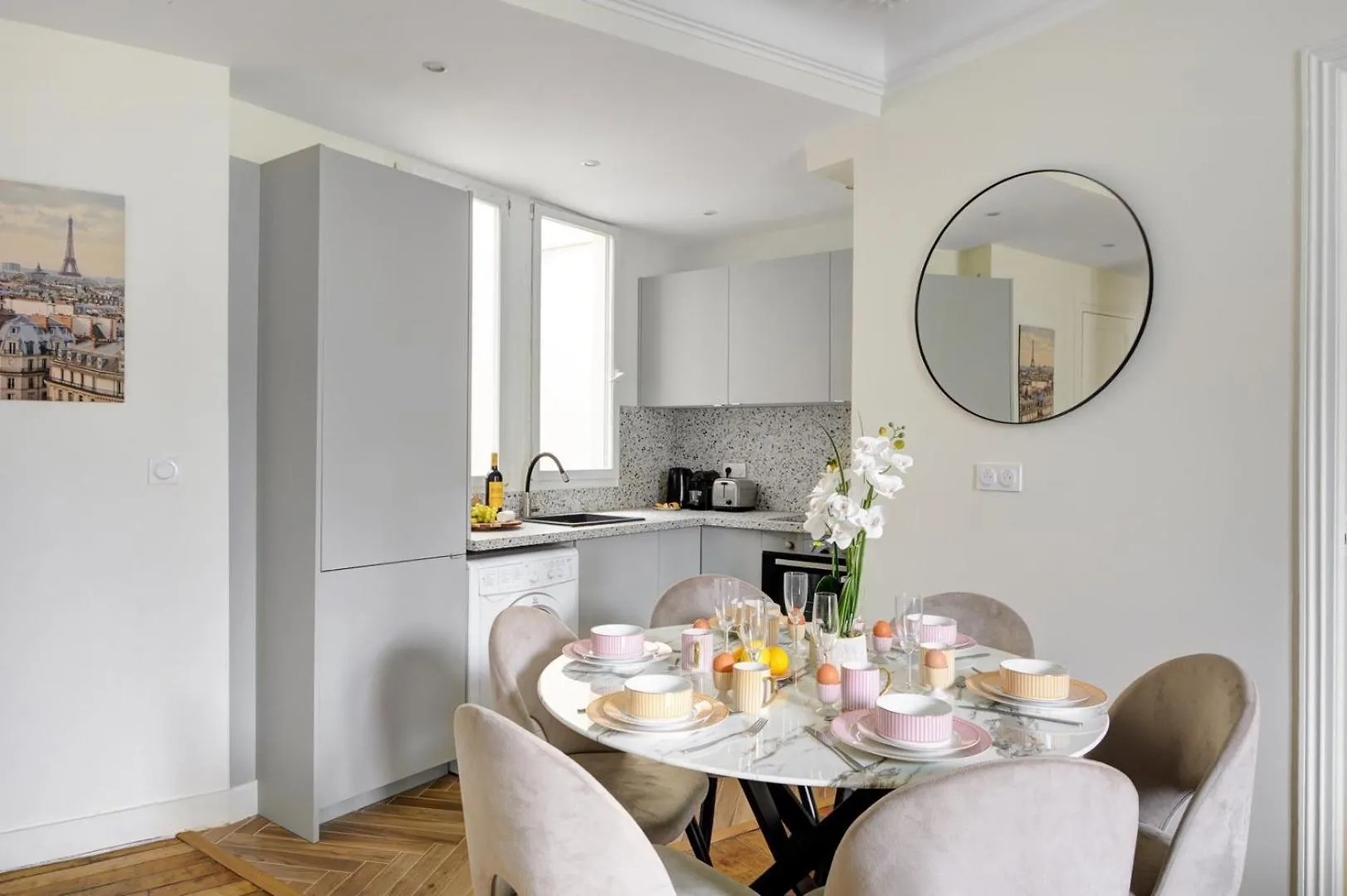 La Plume Suite A Haven Of Peace In Montorgueil Париж 0*,